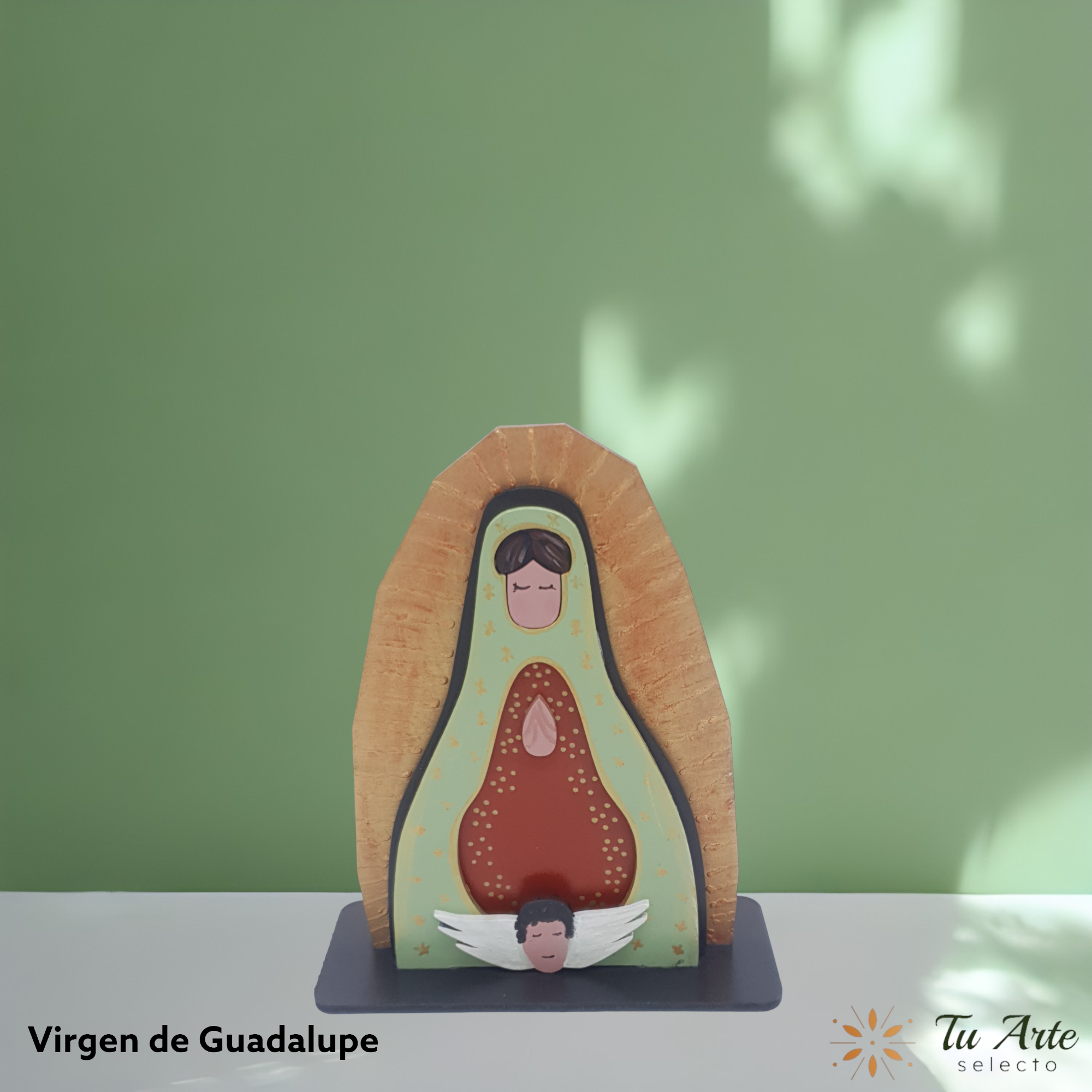 Virgen de Guadalupe Figura artesanal en madera pintada a mano - Imagen 7